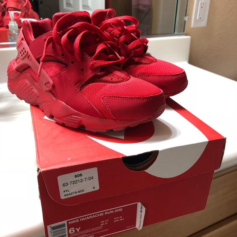 NIKE HUARACHE YOUTH